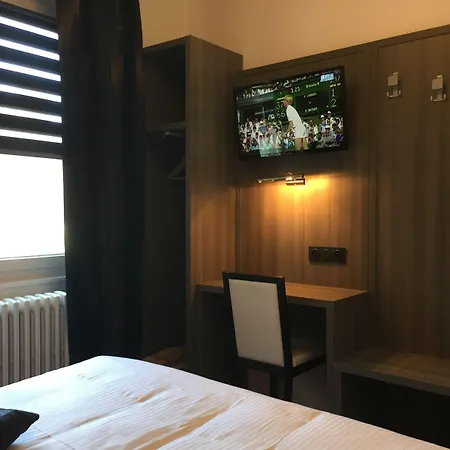 Szálloda Le Beverl'inn 2*