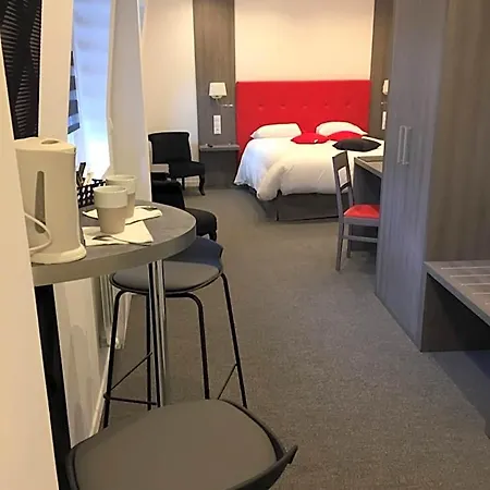 فندق Le Beverl'inn فليرس