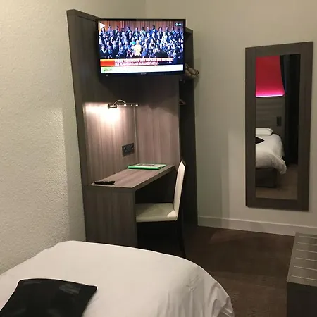 Le Beverl'inn 2* Флер