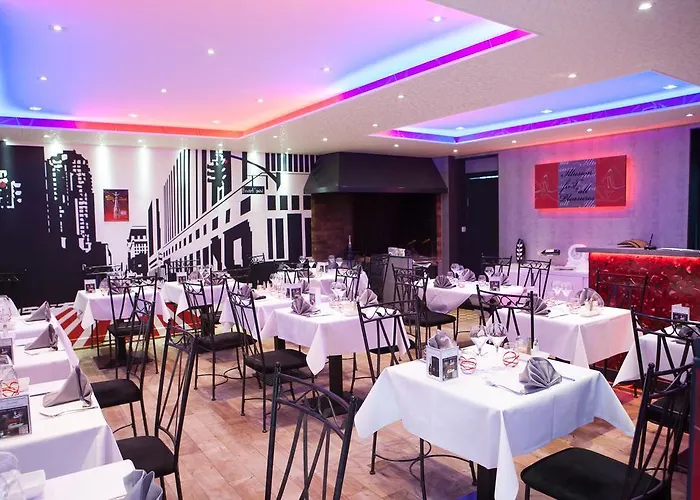 Le Beverl'inn 2* פלר